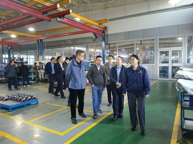 青島力克川液壓機械有限公司協辦國家標準審查會議在青島勝利召開！5.jpg